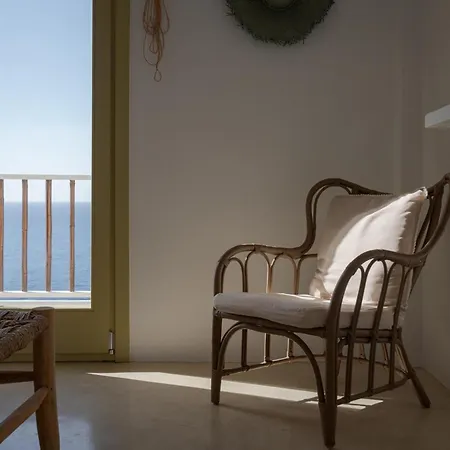 Kastella Sunset Four *