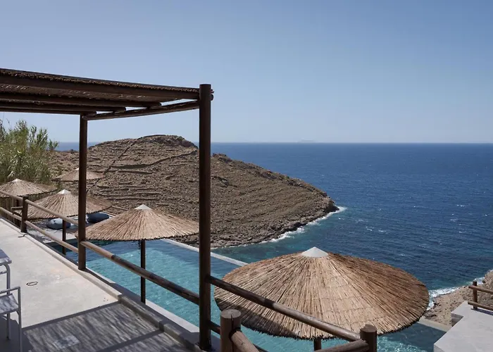 Kastella Sunset Four ヴィラ